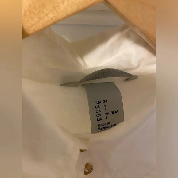 H&M Size  4 white dress shirt - Picture 5 of 7